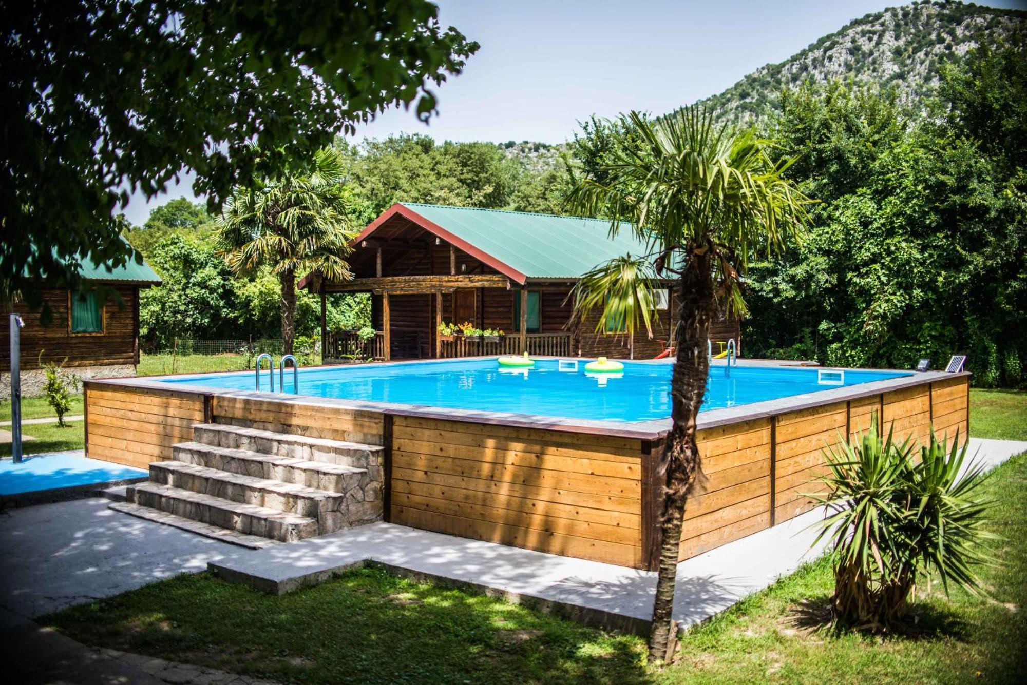 Wooden Village Resort Ponari Ngoại thất bức ảnh