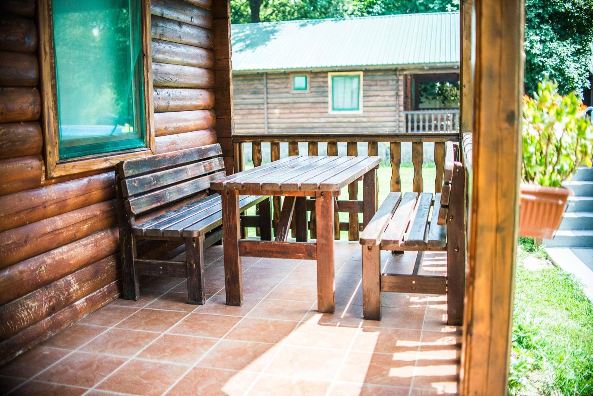 Wooden Village Resort Ponari Ngoại thất bức ảnh