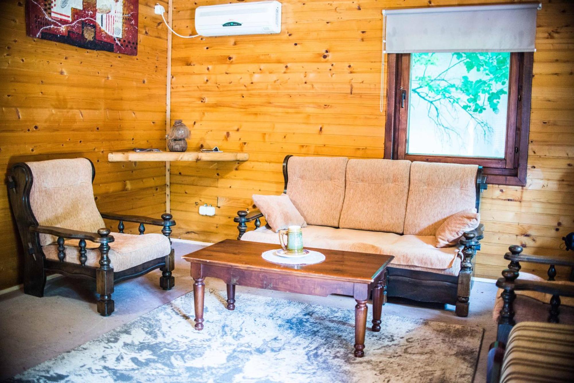 Wooden Village Resort Ponari Ngoại thất bức ảnh