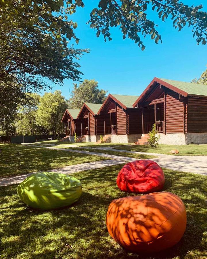 Wooden Village Resort Ponari Ngoại thất bức ảnh