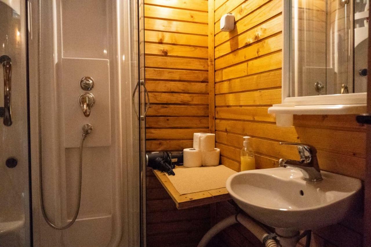 Wooden Village Resort Ponari Ngoại thất bức ảnh